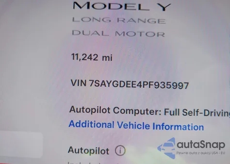 2023 Tesla Model Y Awd/Long Range Dual Motor All-Wheel Drive из США, поврежденный, VIN 7SAYGDEE4PF935997